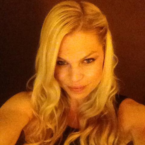 Meet your Posher, Toni - Picture 1 of 1